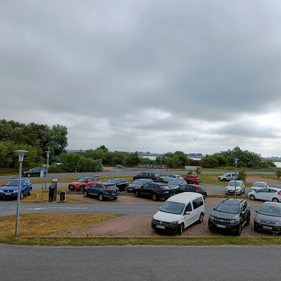 Blick auf den Parkplatz in Schlüttsiel